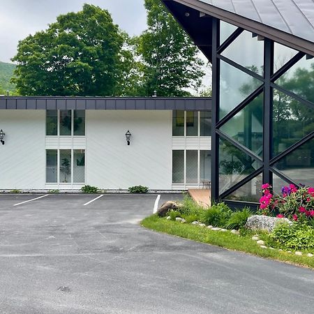 Toll Road Inn 맨체스터 센터 외부 사진
